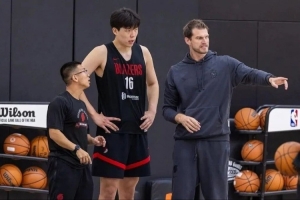 巴西主帅一上任，先给杨瀚森打了个叉？