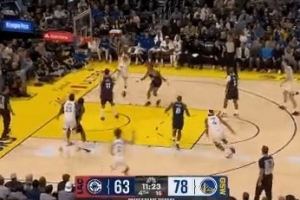 戏耍双高！巴特勒弧顶骗过科林斯突破迎着大洛上篮得分