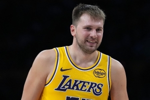 冲击得分王？东契奇目前场均41.3分&联盟第1 比第2字母哥多7.1分